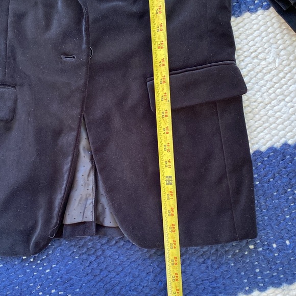 Banana Republic Velvet Blazer - Picture 7 of 9